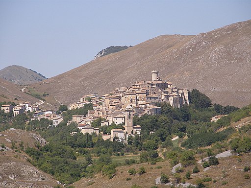 Santo Stefano di Sessanio: contributi ai giovani per vivere e lavorare nel borgo