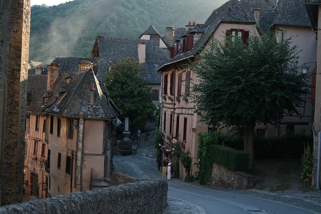 Regione Marche: riqualificazione borghi e centri storici per turismo sostenibile